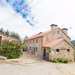 Отель Casa De Verdes - In De Bergantinos Кундинс